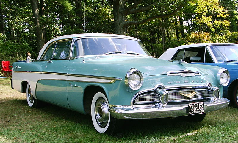 800px-1956_De_Soto_Firedome_2-door_hardtop_front.JPG