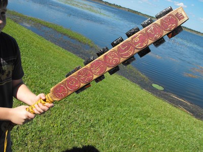 macuahuitl-aztec-sword-mayan-war-club_1_552aa62abcb97d54f0bedd98f1ec1ba1.jpg