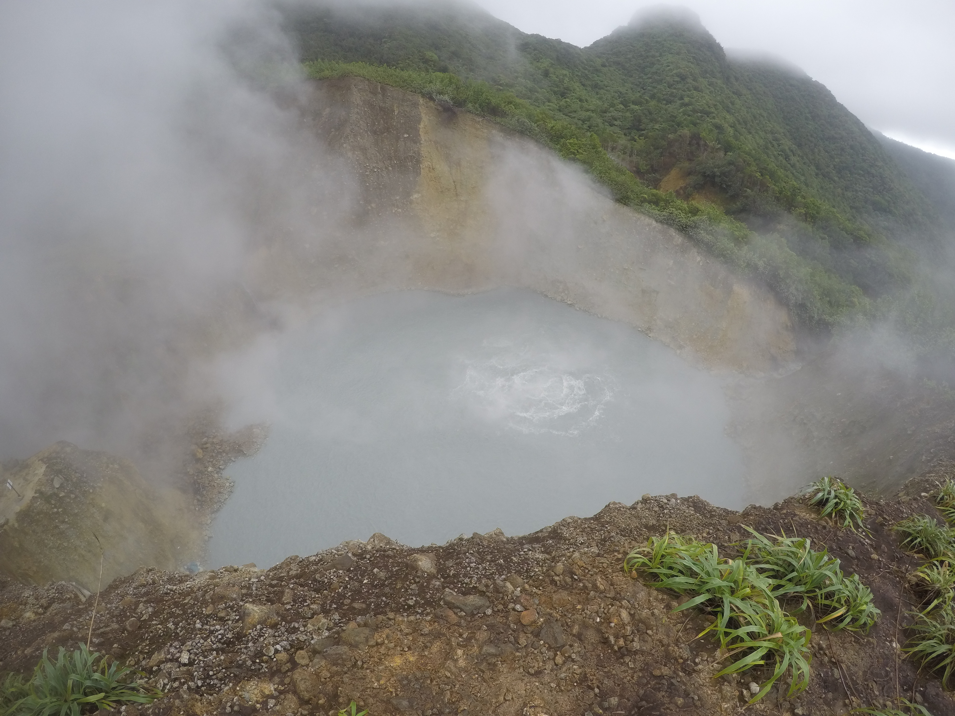 Dominica_Boiling_Lake.jpg